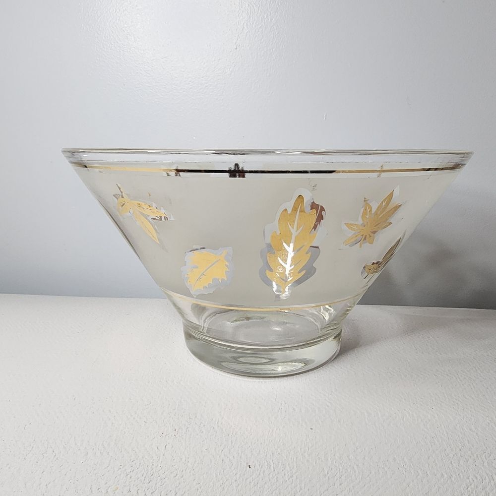 Libbey Frosted Gold Leaf Chip Punch Bowl Vintage 1960s-70's Starlyte Retro Serve